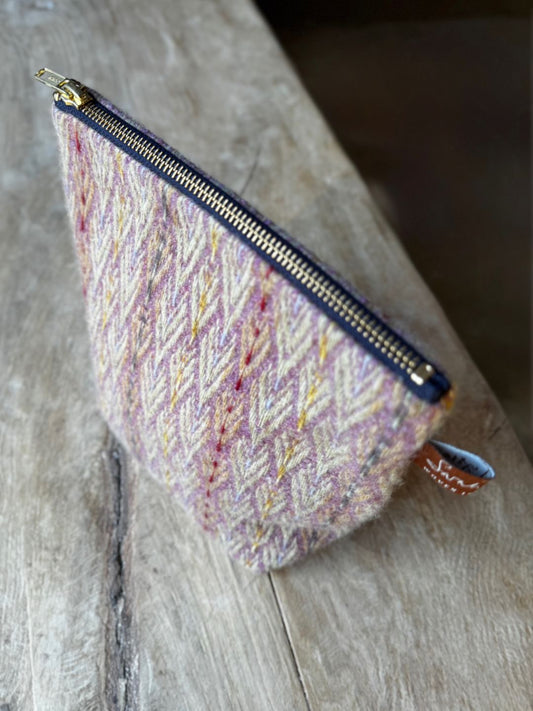 Handwoven Pink Wool Purse